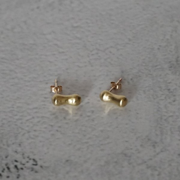 画像9: シンプルピアスEbi（えび）真鍮ピアス Brass 14kgf pierce ピアス ポスト 真鍮アクセサリー (9)