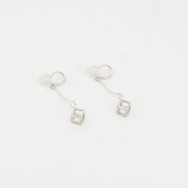 画像10: シンプルイヤリング Shironeri（しろねり）シルバーイヤリング Silver925 Silver950 イヤリング クリップイヤリング (10)