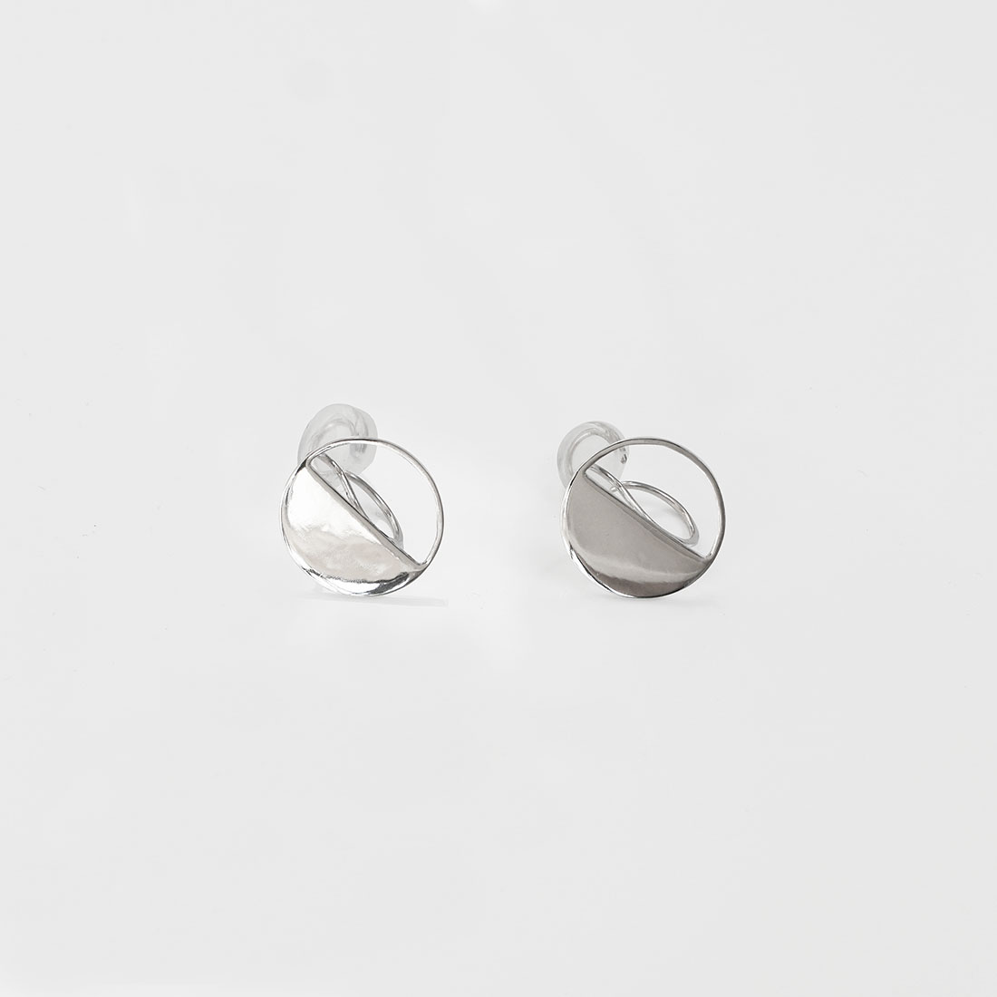 シンプルイヤリングTokiwa（ときわ）Round 鏡面仕上げ シルバーイヤリング Silver Silver925 Silver earrings イヤリング Earrings シルバー シルバー925 シルバーアクセサリー